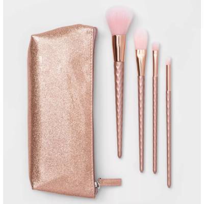 Cosmetic Brush target